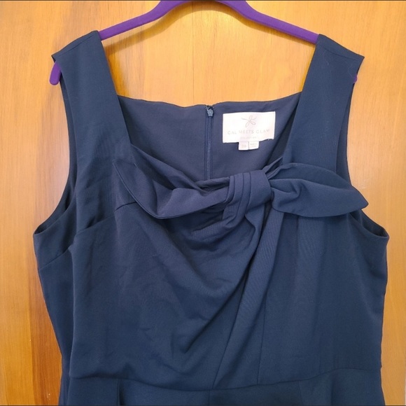 Gal Meets Glam Zoe Bow Fit and Flare Dress - Picture 4 of 4